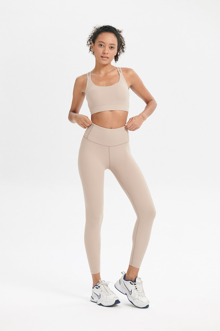 Saltum Sports compression athletic wear